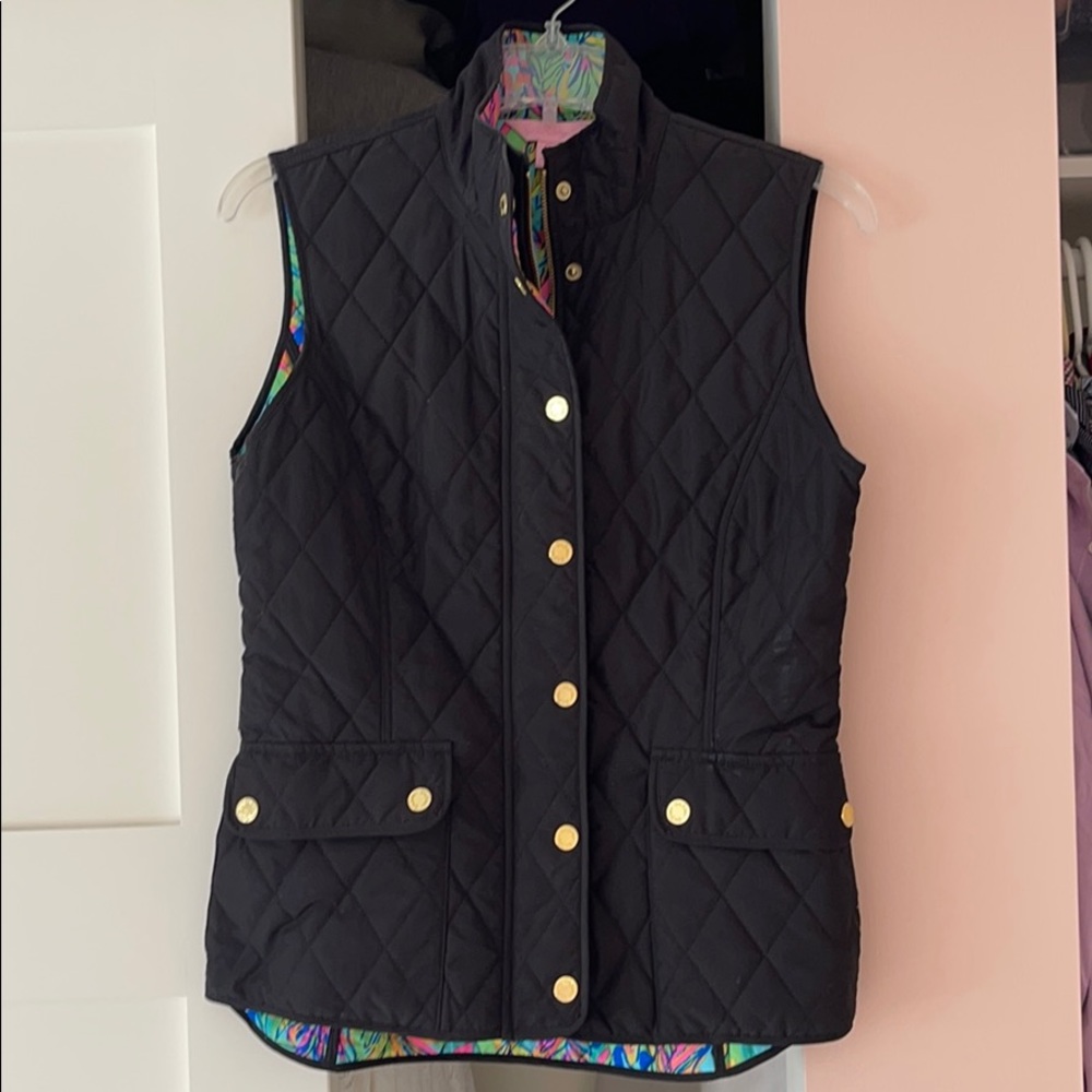 Lilly Pulitzer Black Puffy Vest, sz XS!